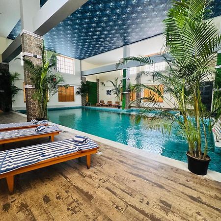 فندق Golden Retreat Baharampur المظهر الخارجي الصورة