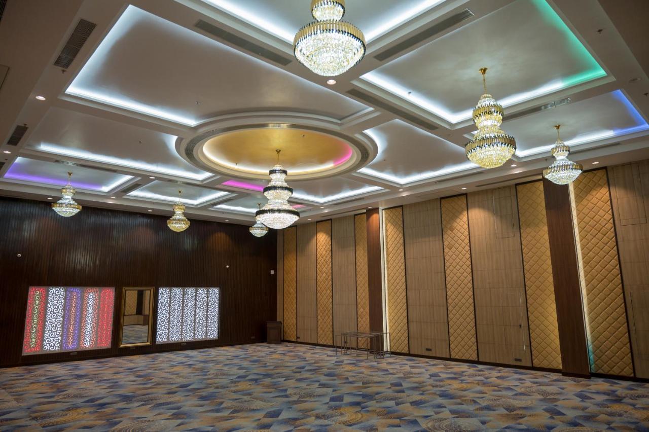 فندق Golden Retreat Baharampur المظهر الخارجي الصورة
