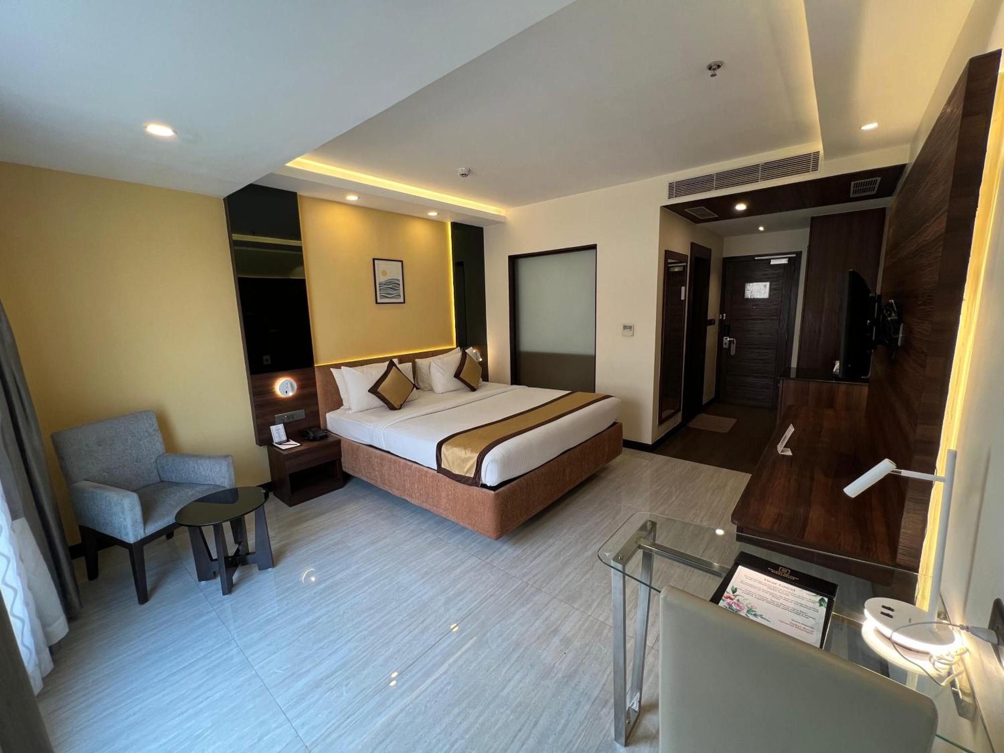 فندق Golden Retreat Baharampur المظهر الخارجي الصورة
