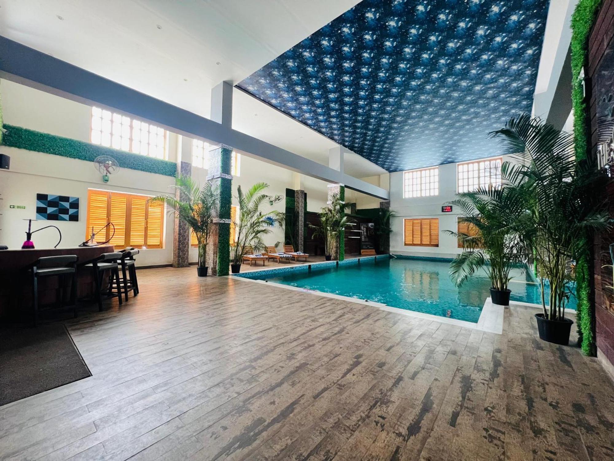 فندق Golden Retreat Baharampur المظهر الخارجي الصورة